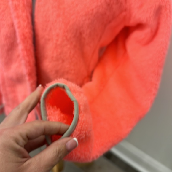 North Face - Picture 4 of 5